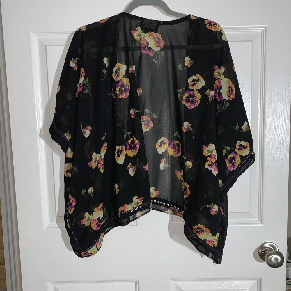 Floral sheer kimono